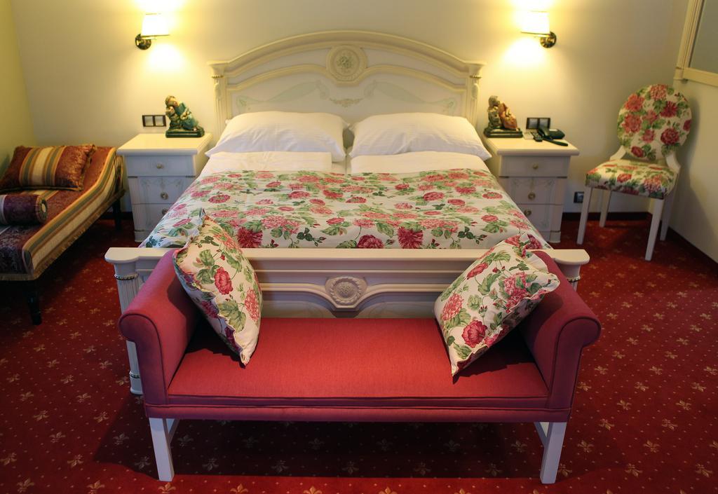 Boutique Hotel Pri Mlyne Lozorno Room photo